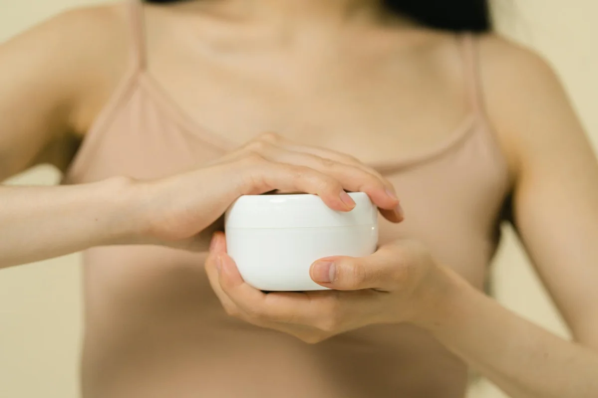 5 Rekomendasi Moisturizer Aman untuk Ibu Hamil Perkuat Skin Barrier