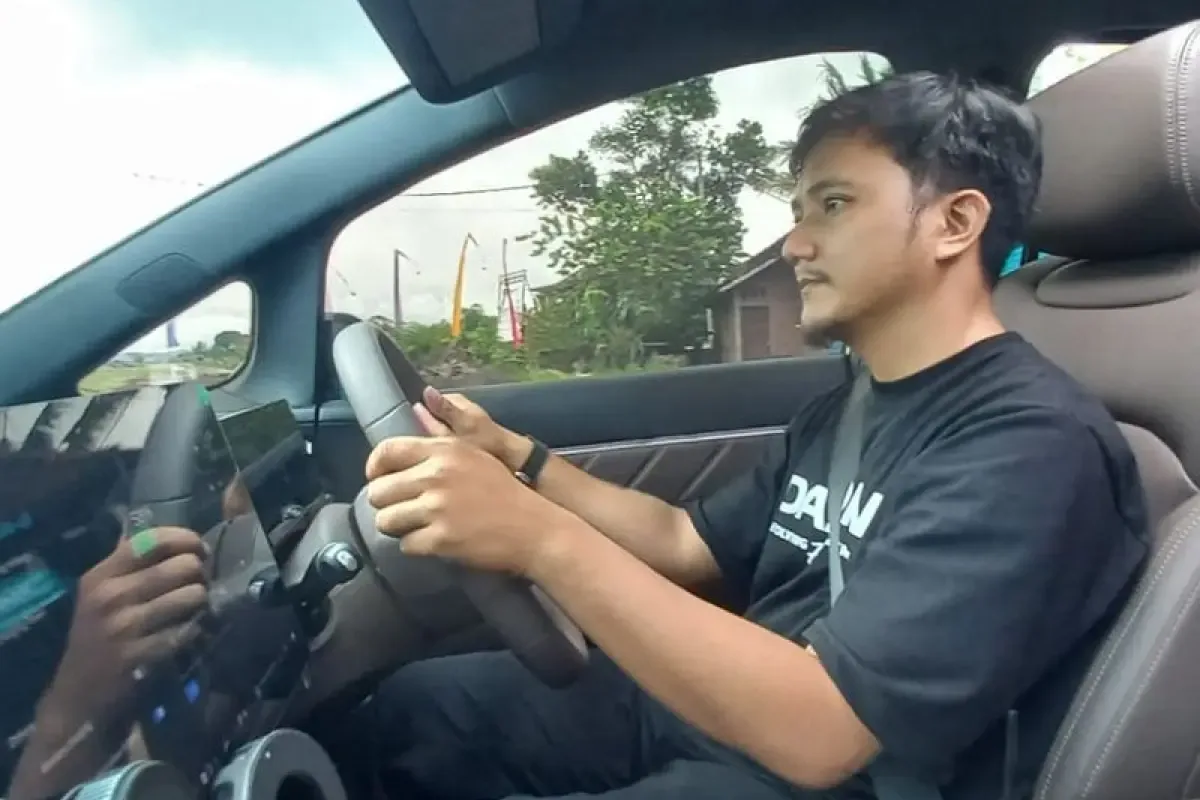 Posisi Kaki Pengemudi Mobil Matik Menentukan Keselamatan Berkendara