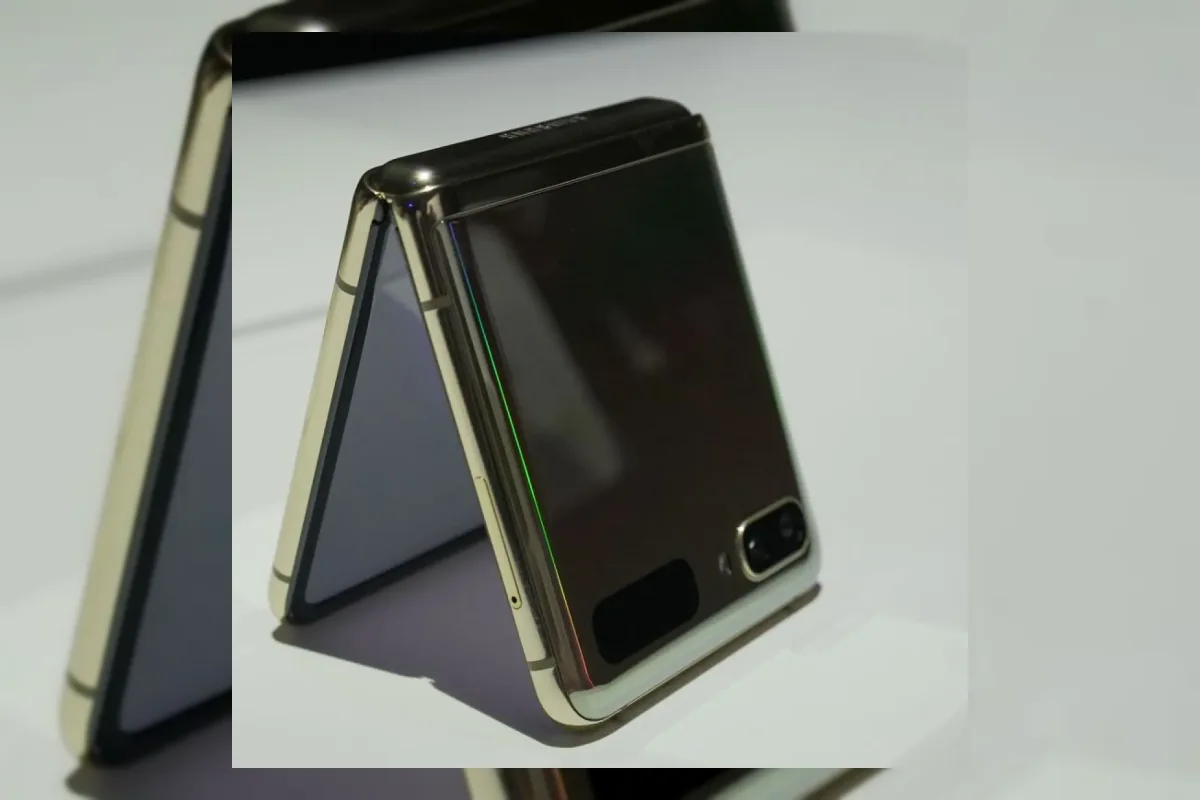 Motorola Razr Fold dan Oppo Find N6 Bersaing Ketat di Pasar Ponsel Lipat Premium