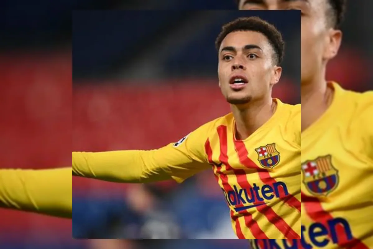 Sergino Dest Buka Peluang Kembali ke Barcelona