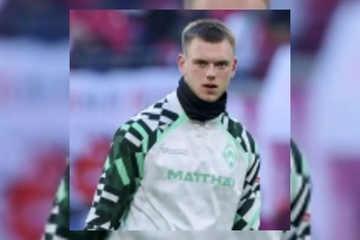 SC Freiburg Resmi Rekrut Kiper Mio Backhaus dari Werder Bremen
