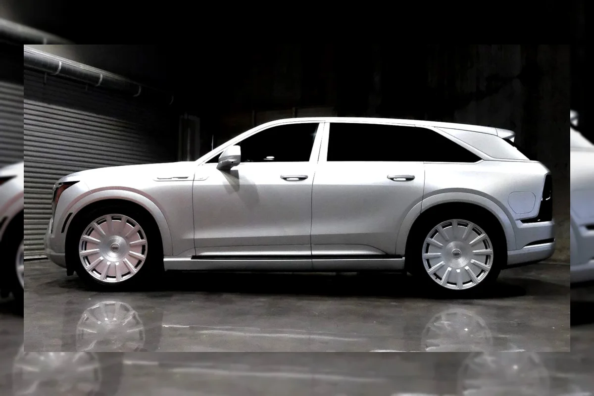 Cadillac Escalade IQL Dibungkus Satin Silver, Bukan Hitam Pekat