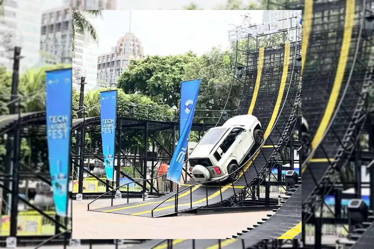 DENZA B5 Taklukkan Tanjakan Ekstrem 42 Derajat di BYD Tech Culture Fest 2026