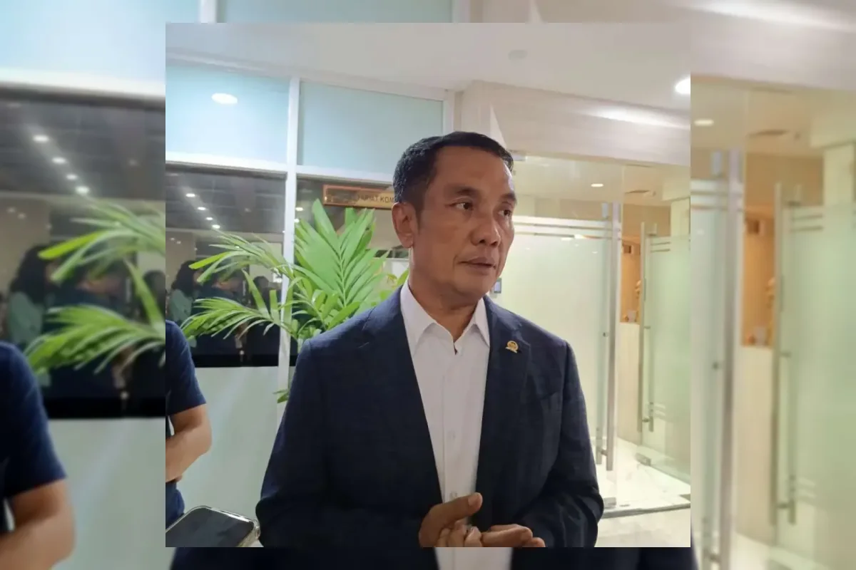 DPR Dorong Kenaikan Target Penerimaan Negara dalam KEM-PPKF 2027