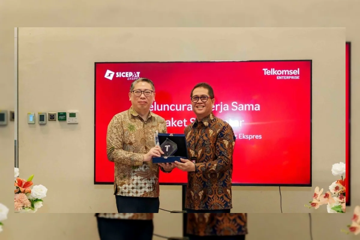 Telkomsel dan SiCepat Luncurkan Paket Siap Antar untuk Kurir