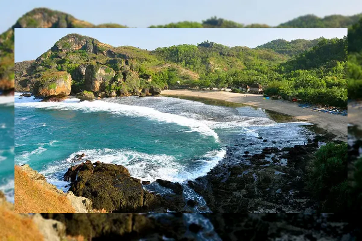 5 Pantai Terindah di Jawa Timur untuk Liburan Akhir Pekan