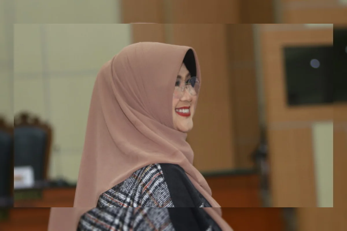Guru Besar Unair: Eksepsi Dokter Tifa Skenario Politik Lindungi Jokowi