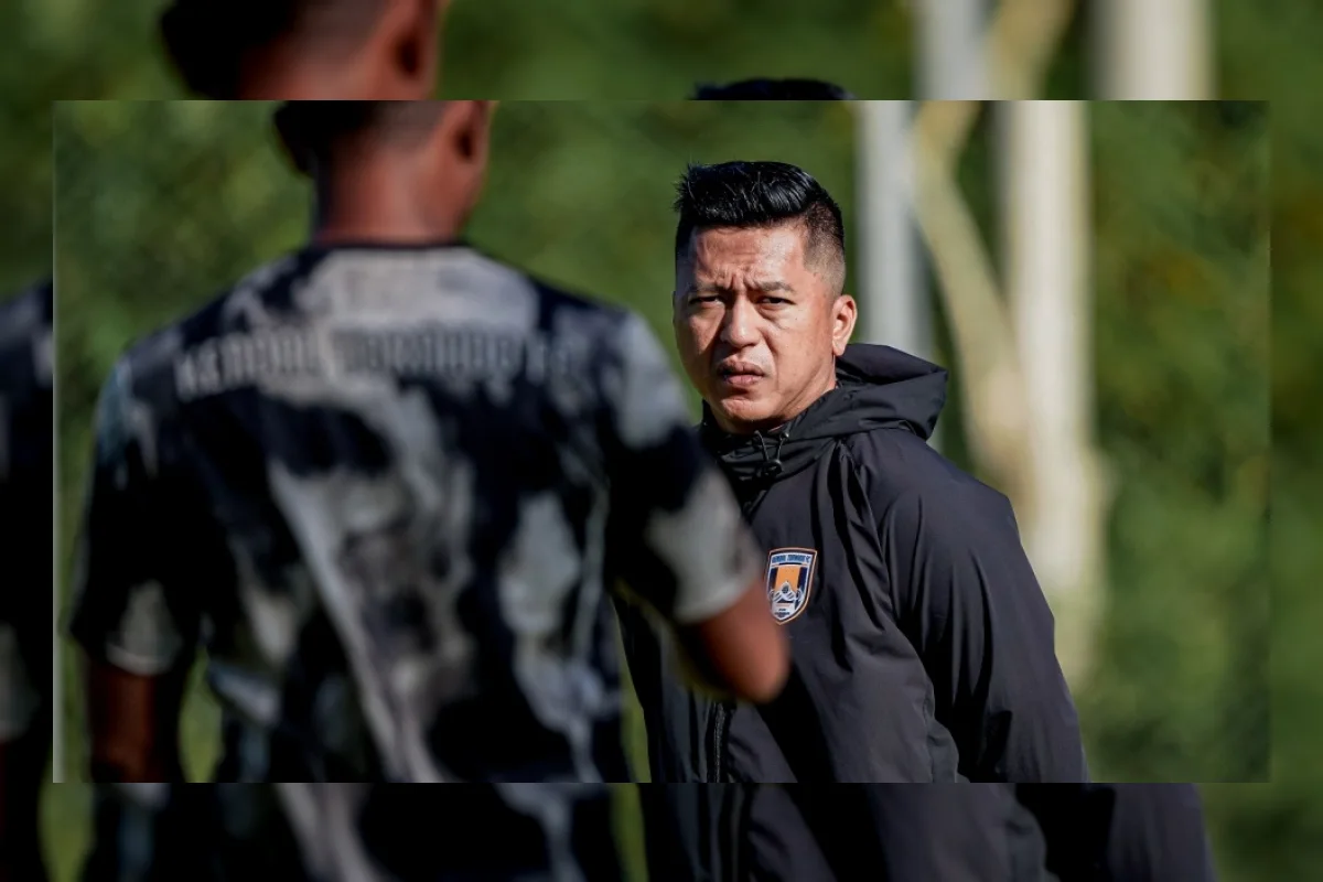 Stefan Keeltjes Apresiasi Kondisi Fisik Pemain Kendal Tornado FC