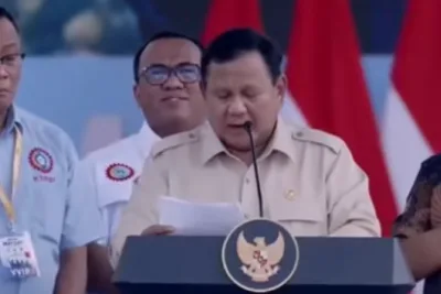 Prabowo Subianto Hadiri May Day di Monas dan Sapa Massa Buruh