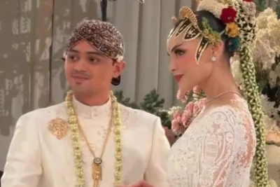 Selisih Umur Tengku Nadira Adnan dan Agassi Revano Berapa? Inilah Biodata Selebgram yang Telah Resmi Menikah 