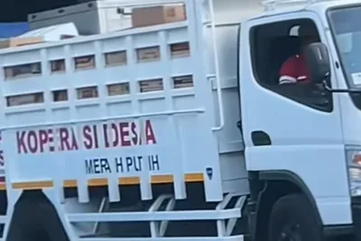 PT Indomarco Prismatama Milik Anthony Salim, Truk Kopdes Merah Putih Terekam Ambil Barang di Gudang Surabaya