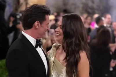 Sutton Foster dan Hugh Jackman Tampil Kompak di Met Gala 2026