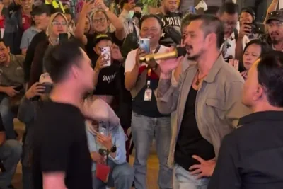 Eza Gionino Tonjok Roby Tremonti di Depan Publik, Video Keributan Jadi Sorotan