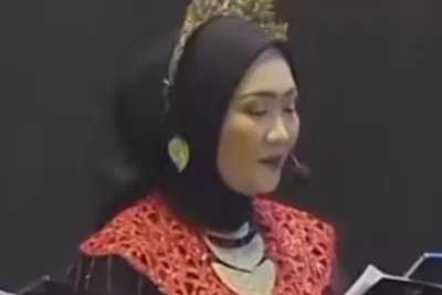 Siapa Shindy Lutfiana? MC Viral LCC 4 Pilar MPR RI Diduga Membela Dewan Juri yang Salah Daripada Peserta 