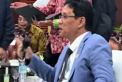 Purbaya Yudhi Sadewa Batal Berangkat Haji 2026, Sebut Belum Waktunya