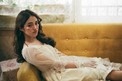 Gaya Klasik Vintage Kembali Jadi Inspirasi Fashion Generasi Muda
