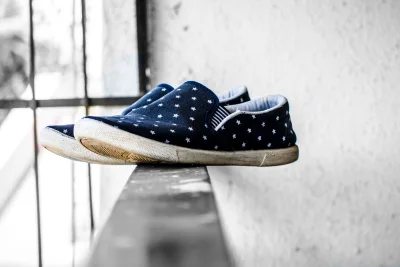 5 Rekomendasi Sepatu Adidas Tanpa Tali yang Nyaman dan Serbaguna