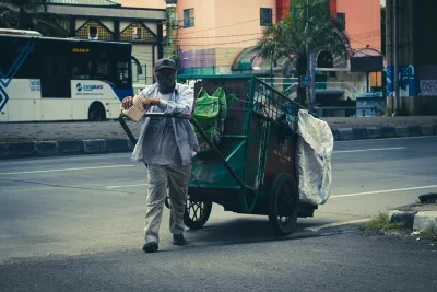 Darurat Sampah Jakarta: Cara Olah Limbah Jadi Cuan Tanpa Modal 2026