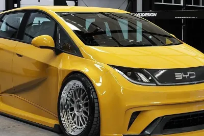 Modifikasi Digital BYD Dolphin Bergaya Hot Hatch Garang dan Sporty