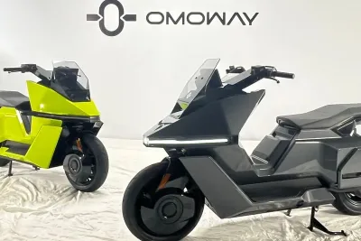Omoway Siap Luncurkan Motor Listrik Omo&X di Indonesia pada 2026