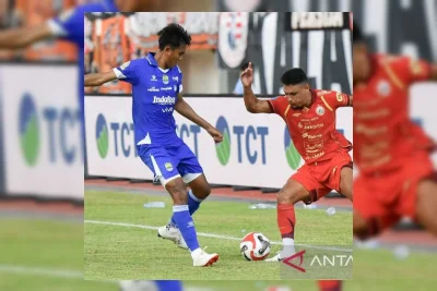 Persib Bandung Targetkan Kemenangan Kontra PSM Makassar Demi Juara