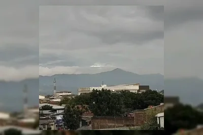 BMKG Prakirakan Bandung Berawan hingga Hujan Sore Hari Ini 17 Mei 2026