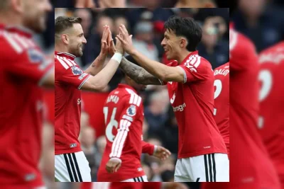 Manchester United Taklukkan Nottingham Forest 3-2 dalam Laga Dramatis