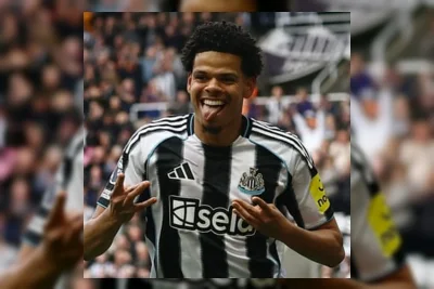 Newcastle United Tumbangkan West Ham United Tiga Gol