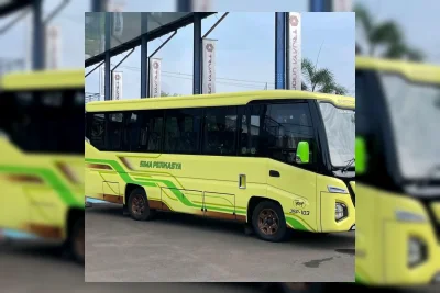 HMSI Serahkan Hino Bus 115 SDBL Spesial ke PO Sima Perkasya