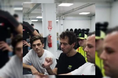 Valentino Rossi Ungkap Rahasia Latihan Simulator dan Sering Kalah Balapan Virtual