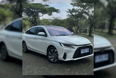 Review Toyota Vios Hybrid: Responsif dan Irit, Meski Sedikit Bising