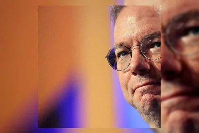 Mantan CEO Google Eric Schmidt Dicemooh Mahasiswa Saat Bahas AI