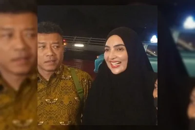 Anang Hermansyah dan Ashanty Berangkat Haji ke Tanah Suci