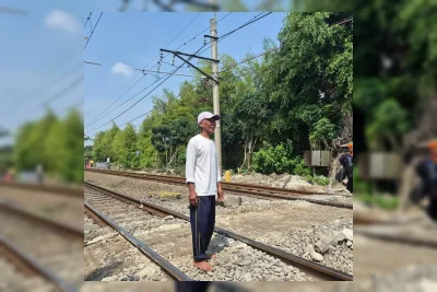 Penutupan Pelintasan Sebidang Liar oleh PT KAI Daop 1 Jakarta