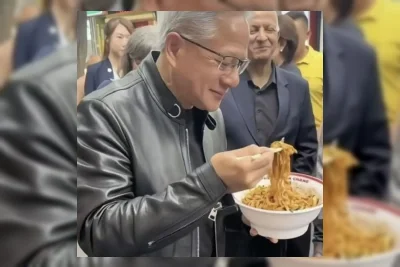 CEO Nvidia Jensen Huang Santap Mi Tradisional di Beijing