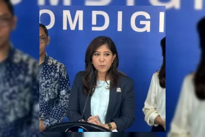 Komdigi Kaji Kewajiban Platform Digital Global Buka Kantor di Indonesia