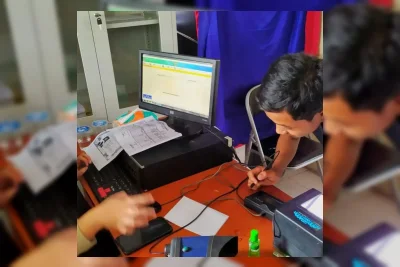 Disdukcapil Bengkalis dan Tapanuli Utara Jemput Bola Rekam KTP-el Pelajar di Sekolah