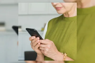 Kisah Ibu Lansia di China Tak Sadar Berkomunikasi dengan Avatar AI Anaknya yang Tewas
