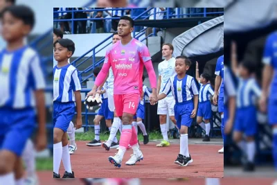 Persib Bandung dan Borneo FC Berebut Juara Super League 2025-2026