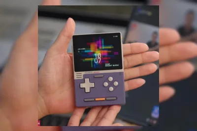 Ayaneo Rilis KONKR Pocket Block, Handheld Android Retro Mirip Game Boy