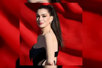 Anne Hathaway Dalami Karakter Bintang Pop Lewat Film Mother Mary