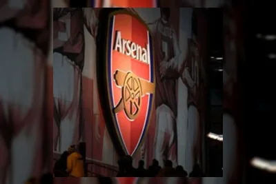 Fans Arsenal Padati CFD Jakarta Rayakan Juara Liga Inggris