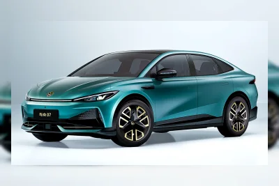 VW Luncurkan ID. Unyx 07, Sedan Listrik Lebih Panjang dari Jetta dengan Teknologi Xpeng