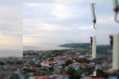 Komdigi Pantau Pemulihan Ribuan Menara Telekomunikasi Terdampak Pemadaman Sumatra