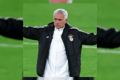 Bojan Hodak Tinggalkan Kursi Pelatih Persib, Igor Tolic Naik Jabatan