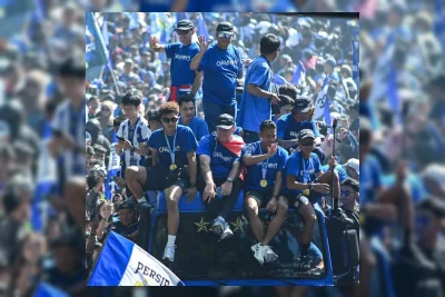 Marc Klok Unggah Pesan Perpisahan untuk Bojan Hodak dari Persib