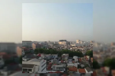 BMKG Prakirakan Cuaca Kota Semarang Hari Ini Terik Menyengat Capai 31 Derajat Celsius