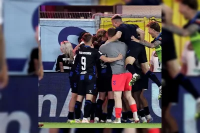 SC Paderborn Promosi ke Bundesliga Usai Kalahkan Wolfsburg 2-1