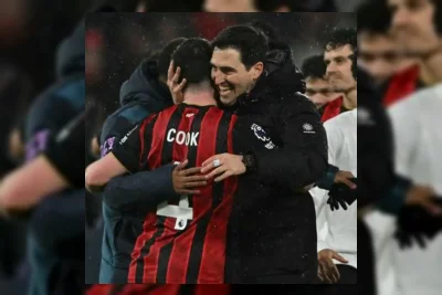 AC Milan Bidik Andoni Iraola Jadi Manajer Baru