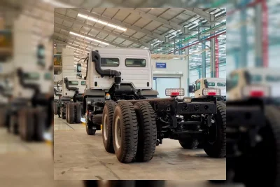 Daimler Isyaratkan Kenaikan Harga Suku Cadang Truk Akibat Rupiah Melemah